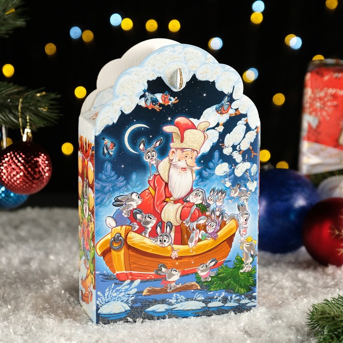 Подарочная коробка Дед Мороз и Зайцы, 16 х 7,5 х 26 см