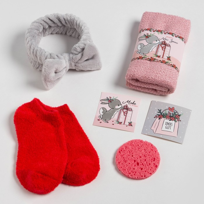 

Новогодний подарочный набор Этель "Xmas gift", полотенце 30х60 см и аксессуары