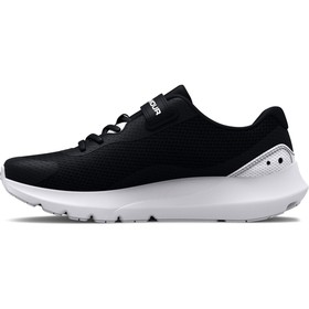

Кроссовки Under Armour UA BPS Surge 3 AC, размер 31,5 (3024990-001)