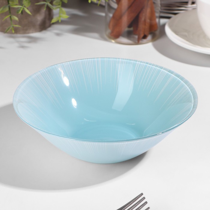 Салатник стеклянный «Фокус», 500 мл, d=16 см, цвет голубой салатник стеклянный луиз d 16 см цвет лилак