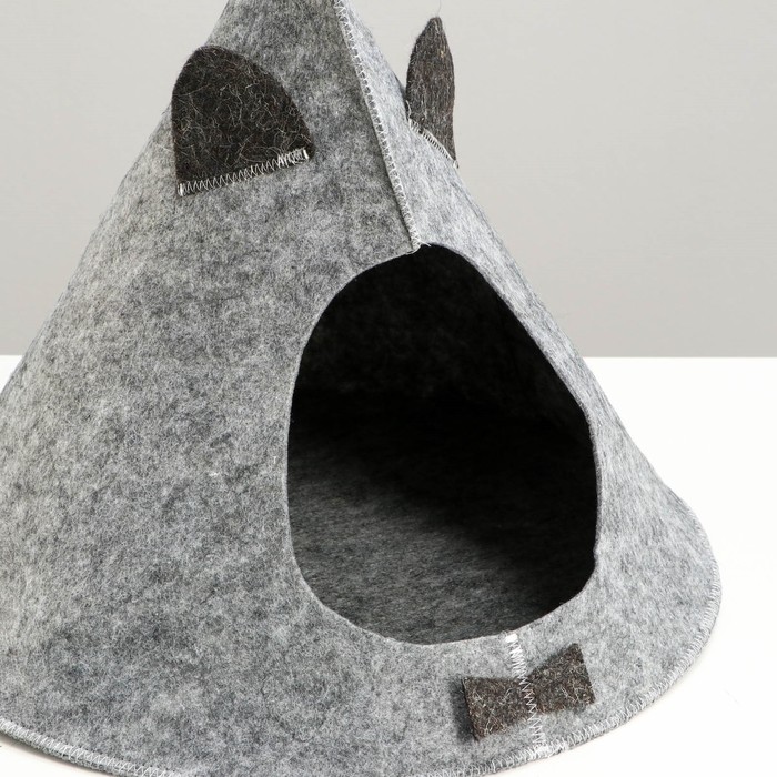 Домик для животных из войлока "Ушастый Виг-Вам", 48 х 45 см