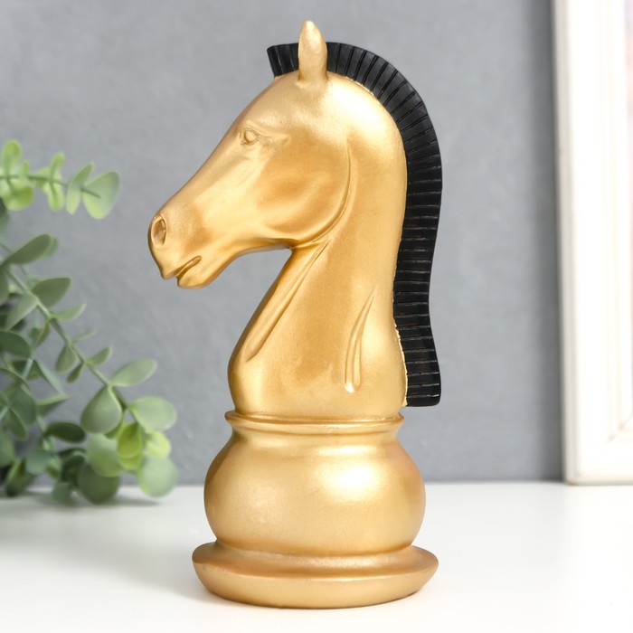 Сувенир полистоун Шахматная фигура. Конь золотой с чёрной гривой 19,5х10х8 см сувенир керамика шахматная фигура конь золото 20 5х10х10 см