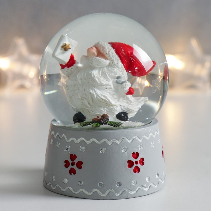 Сувенир полистоун водяной шар Дед Морозик с длинной бородой 6,5х6,5х8,5 см