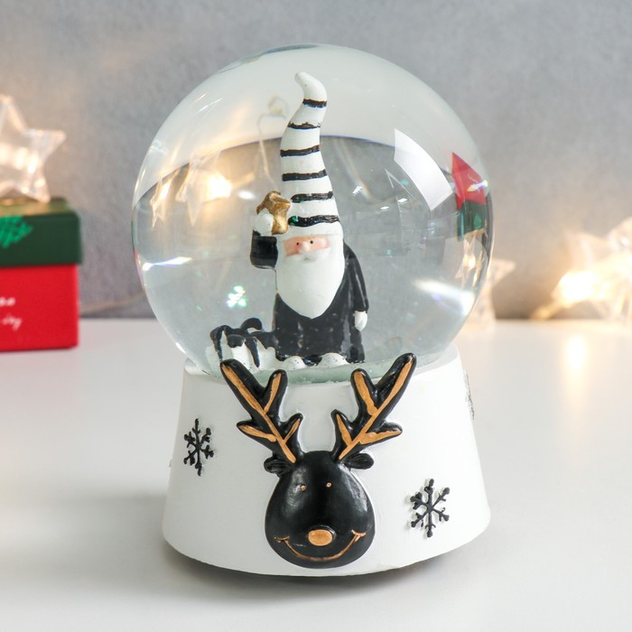 Сувенир полистоун водяной шар музыка Дед Мороз в полосатом колпаке 11,5х11,5х14 см