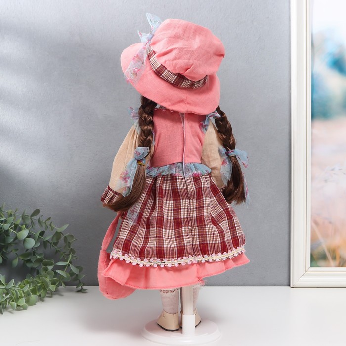 Кукла коллекционная керамика "Арина с косичками, в бежево-розовом платье" 40 см