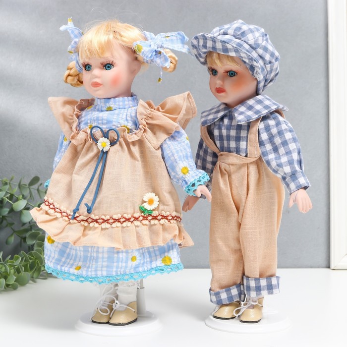 Кукла коллекционная парочка "Лиза и Коля, наряды в ромашку" набор 2 шт 30 см