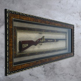 

Ружье в раме, 5х124х49 см