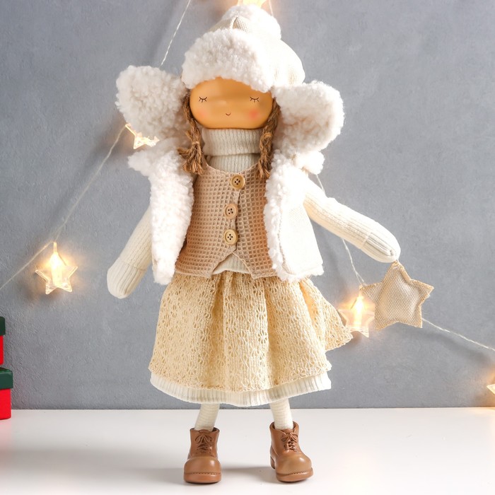 Кукла интерьерная "Девочка в белой шубке и шапочке со звёздочкой" 24х13х56 см