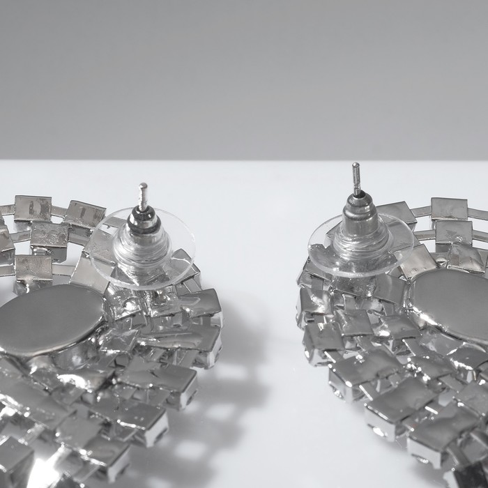 

Серьги висячие со стразами "Водопад" овал, цвет белый в серебре