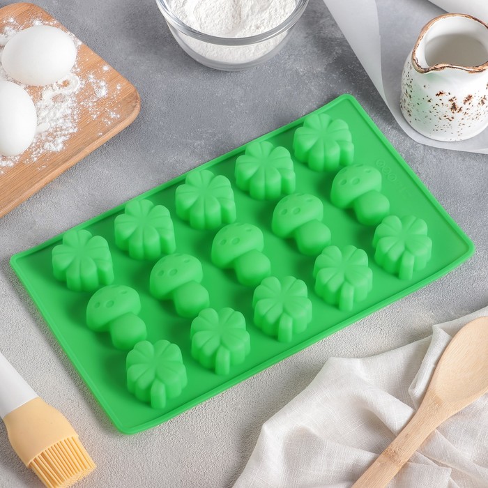 Форма для выпечки "Гриб и клевер", 15 ячеек, цвета МИКС