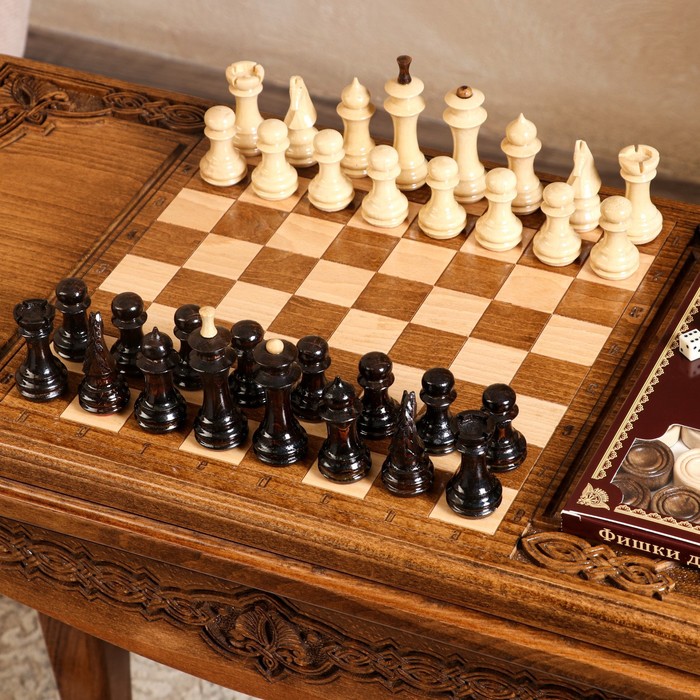 Стол ломберный раскладной "Шахматы и нарды", массив ореха, 70х60х30 см, Армения