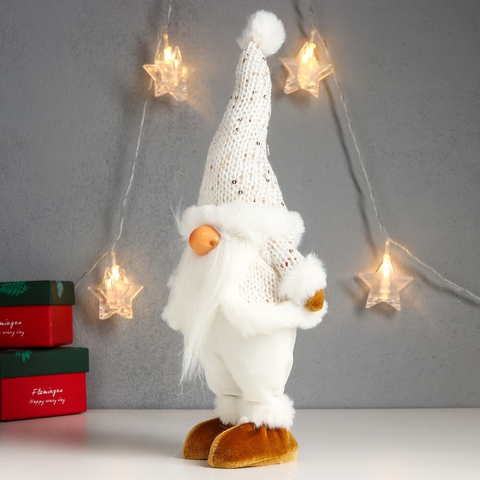 Кукла интерьерная "Дед Мороз в белоснежном кафтане, колпаке с бомбошкой" 32х14х9 см