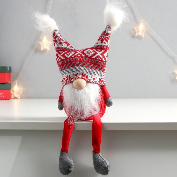 Кукла интерьерная Дед Мороз в шапке с красными узорами, с бомбошками 41х13х10 см кукла интерьерная дед мороз в шапке с красными узорами с бомбошками 41х13х10 см