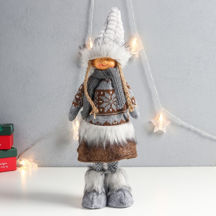Кукла интерьерная Девочка в зимнем наряде со снежинками 45х16х9 см