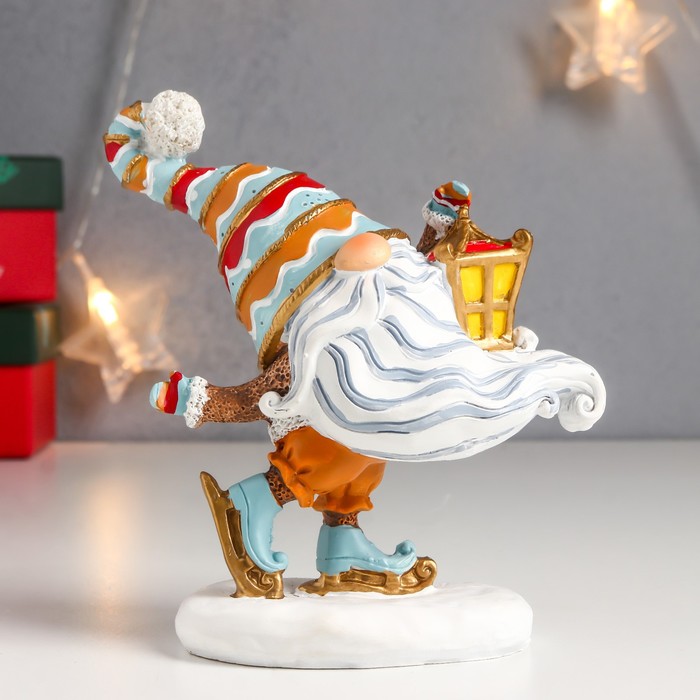 Сувенир полистоун Дедушка Мороз на мини-лыжах с фонариком 13,5х5,5х11,5 см сувенир полистоун дедушка мороз на мини лыжах с фонариком 13 5х5 5х11 5 см