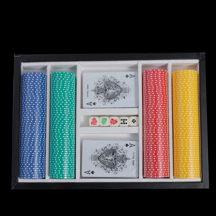 Набор для покера (2 колоды карт, игральные кости, фишки)