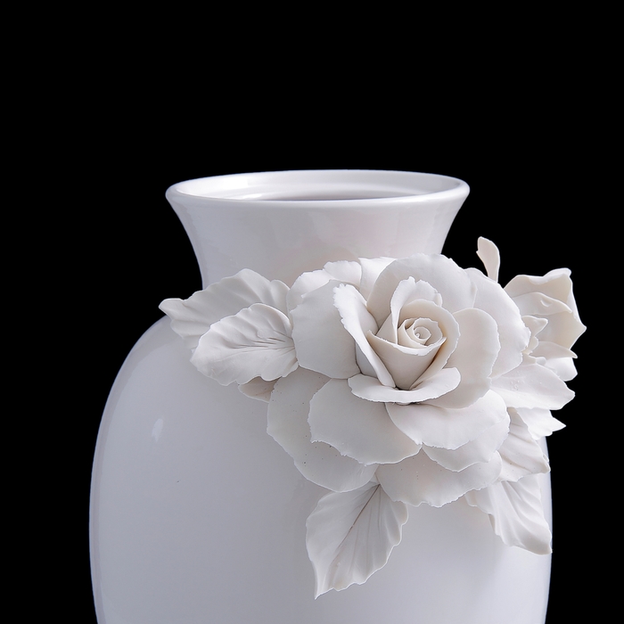 Ваза декоративная White Rose