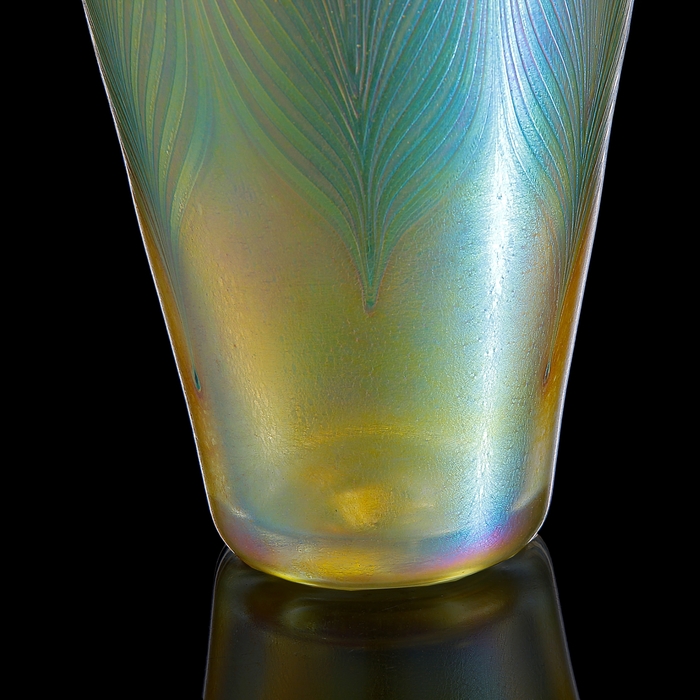 Ваза интерьерная "Golden Hosta"