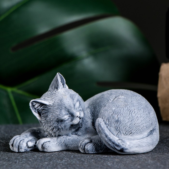 Сувенир Кошка спящая 5см