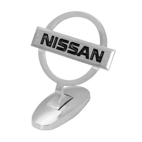 

Эмблема на капот- прицел Skyway NISSAN, скотч