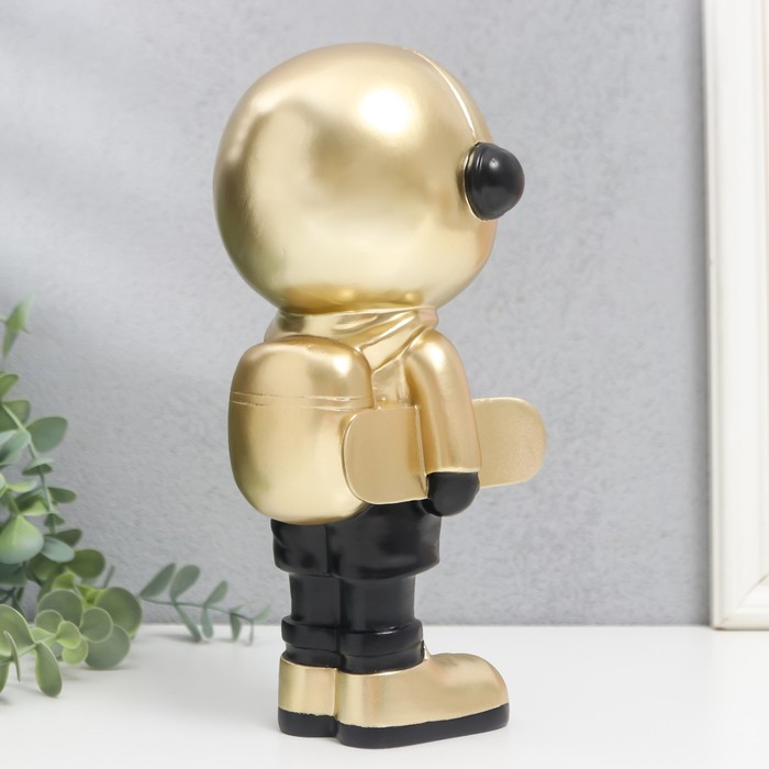 Сувенир полистоун "Космонавт со скейтом" золото с чёрным 12х10х24 см 9088487