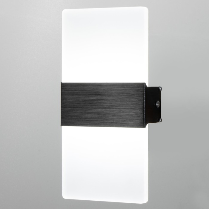 

Бра Лайн LED 12Вт 6000К черный 11х21 см