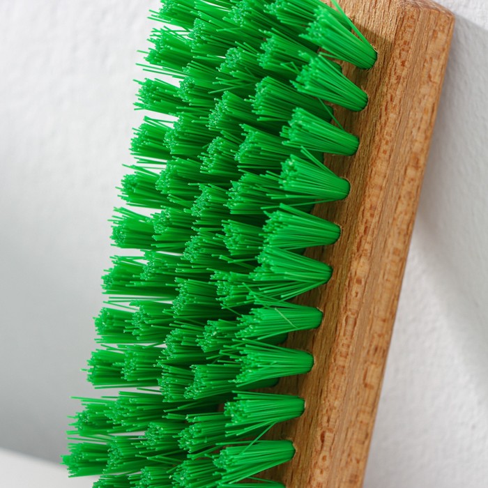 

Щётка для одежды, 10×3,6×1,6 см, 59 пучков, искусственная щетина, цвет МИКС