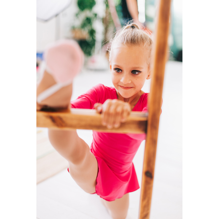 Купальник гимнастический с юбкой, с длинным рукавом, размер 32, цвет фуксия