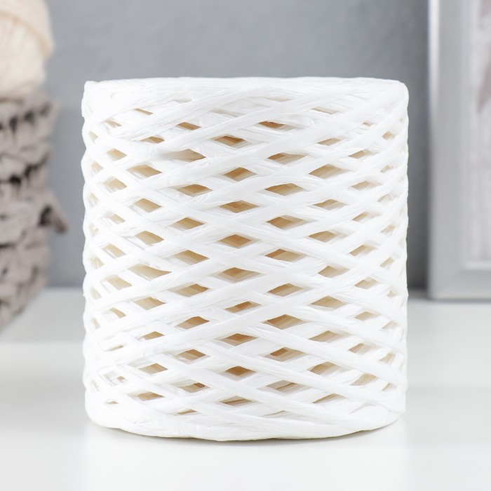 

Пряжа 100% целлюлоза "Softino Raffia Color" ленточная, белая 200м ±2м 120 гр
