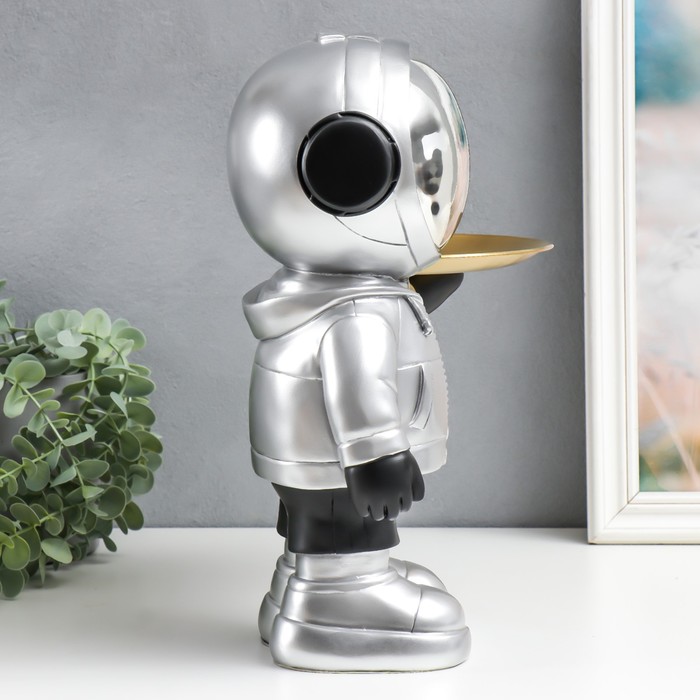 Сувенир полистоун подставка "Космонавт в куртке" серебро 36х27х20 см 9045885