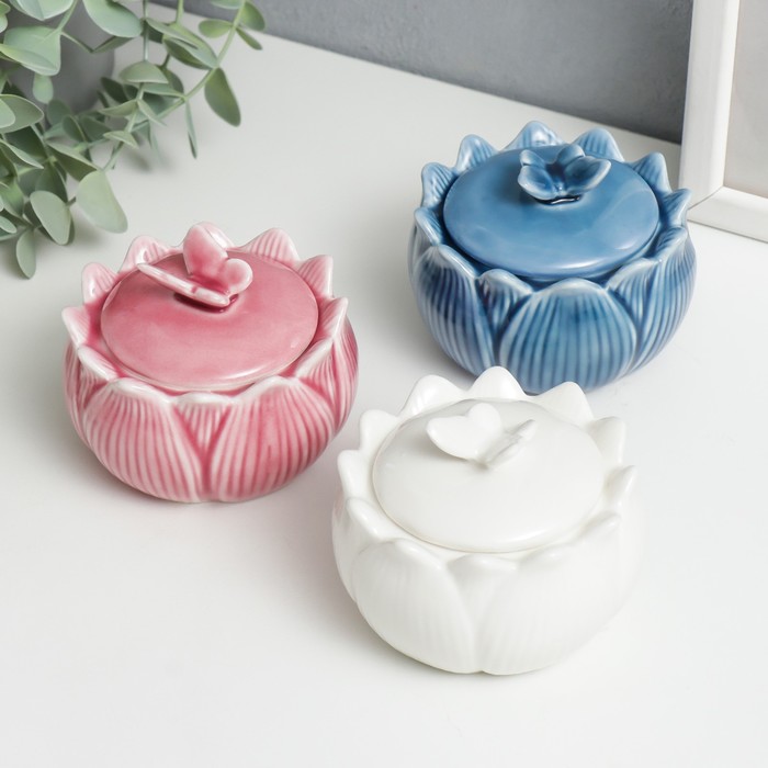 

Шкатулка керамика "Бабочка на бутоне" МИКС 6,8х8,5х8,5 см
