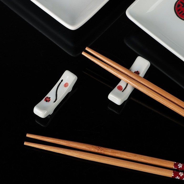 Набор для суши "Иероглифы на белом", 10 предметов