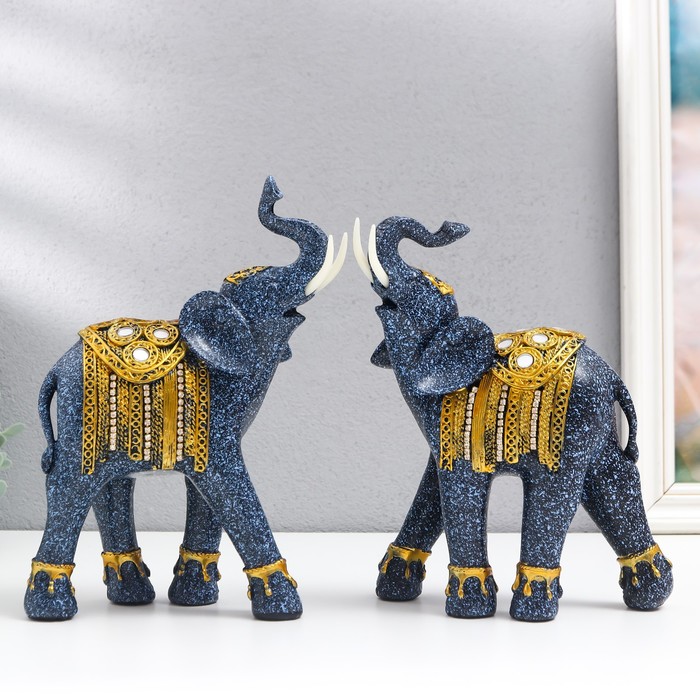 Сувенир полистоун Синий слон в золотой попоне МИКС 6,5х15х22,5 см сувенир полистоун слон в золотой попоне с узорами лак 10х5х12 см