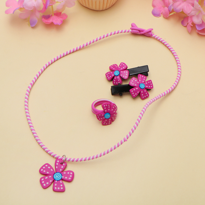 Набор детский "Выбражулька" 4 предмета: 2 заколки, кулон, кольцо, цветочек, цвет МИКС