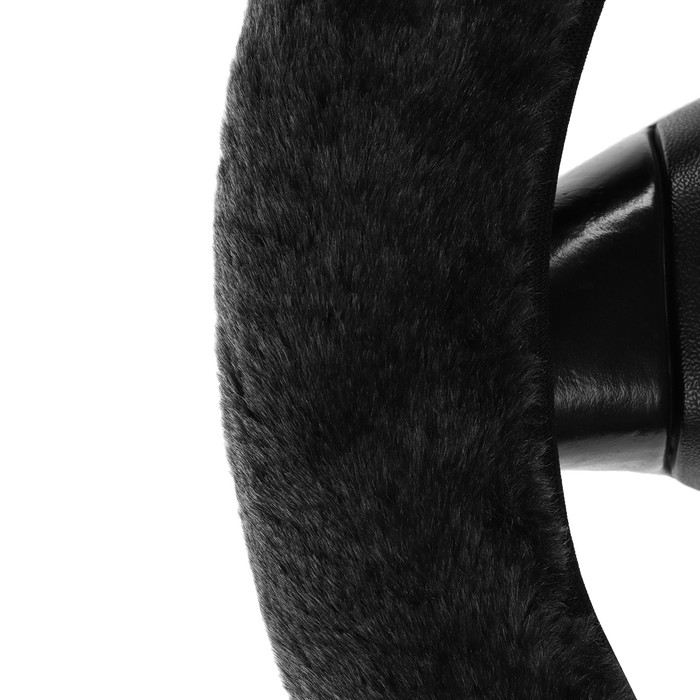 фото Оплетка на руль на резинке, искусственный мех, d 37-38 см, серая, размер m autopremium