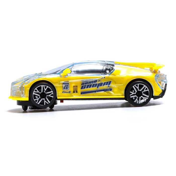 Машина «Crazy race, гонки», русская озвучка, свет, работает от батареек, цвет жёлтый