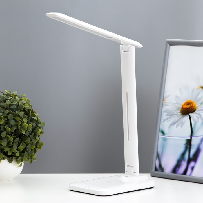 

Настольная лампа "Лайт" LED 6Вт 3000-6000К USB АКБ белый 12х17х33 см RISALUX