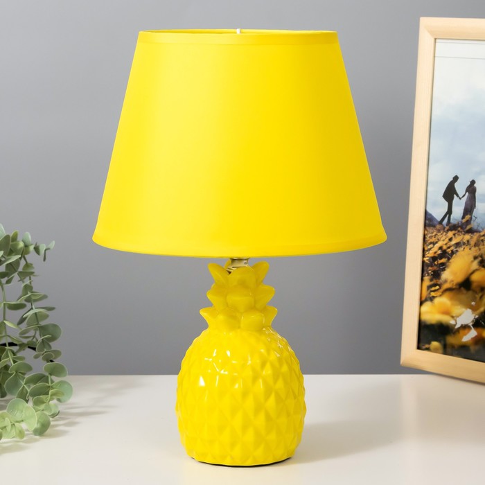Настольная лампа Ананас Е14 40Вт желтый 20х20х32 см RISALUX