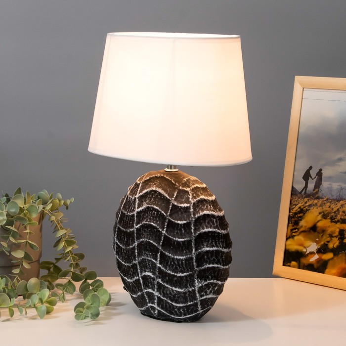 фото Настольная лампа "велория" е14 40вт серый 18х27х40 см risalux