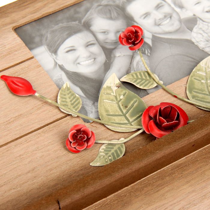 Фоторамка с крючками "Кувшины на подоконнике" для фото 10х15 см