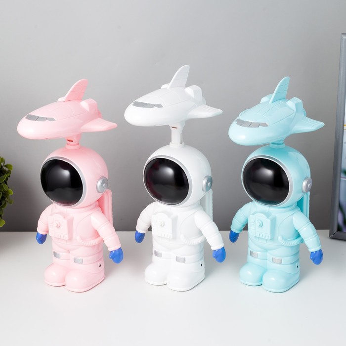 

Настольная лампа "Космонавт и космолёт" LED USB АКБ МИКС 14,5х15х29,5 см RISALUX