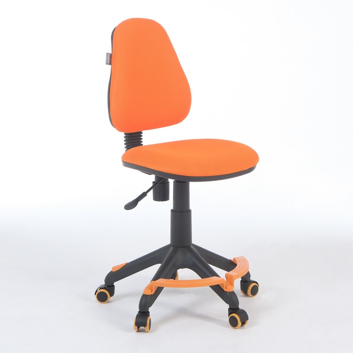 цена Кресло детское Бюрократ KD-4-F оранжевый TW-96-1 крестовина пластик, с подставкой.для ног