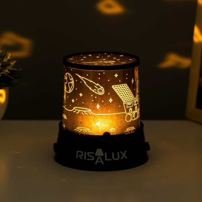 Ночник-проектор "Луноход" LED USB/от батареек черный 10,8х10,8х11,5 см 9093673