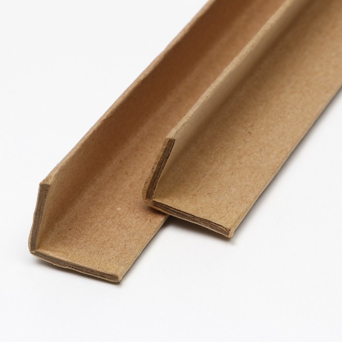 Защитный уголок, картонный 3 х 3 х 100 см, 3 мм