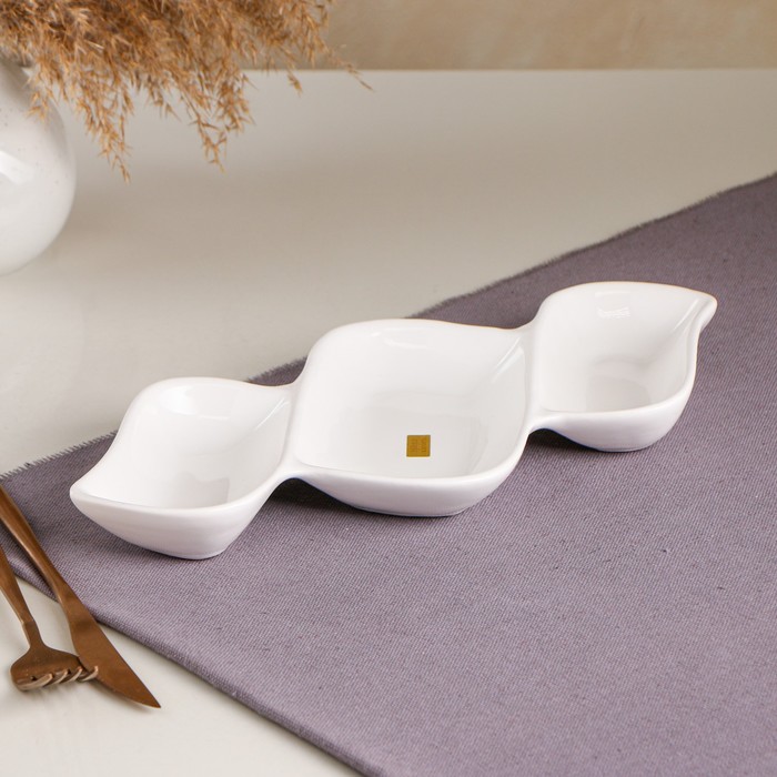 

Соусник "Тройной", белый, керамика, 32х15х3 см, 1 сорт, Иран