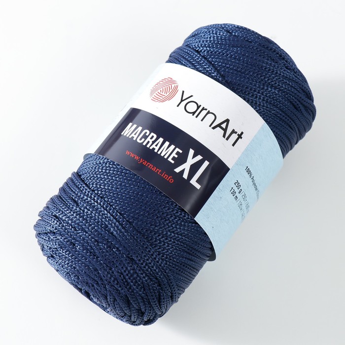 

Пряжа "Macrame XL" 100% полиэстер 130м/250г (162 синий)