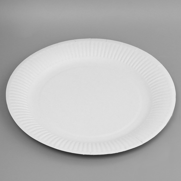 Тарелка картонная Белая круглая, диаметр 23 см