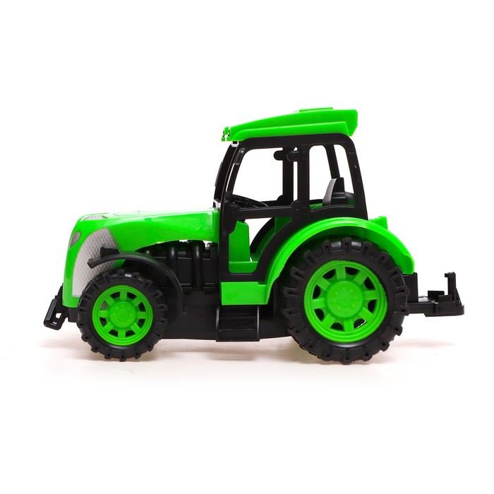 Трактор радиоуправляемый «Фермер», работает от аккумулятора, цвет зелёный