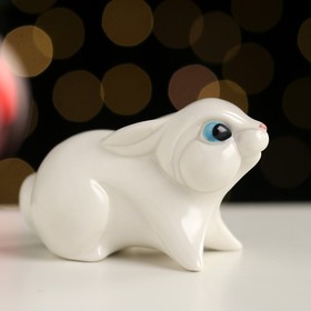 

Сувенир "Зайка белый", 4х4х6,5 см ,фарфор