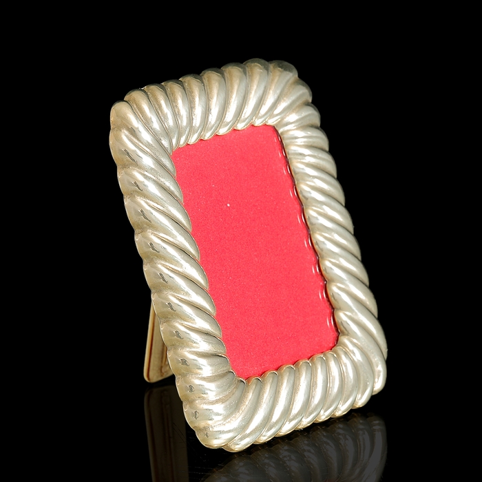 Фоторамка настольная серии "Твистер" 7х9,5 см